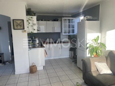 Maison jumelée - 68 m² - 3 pièces