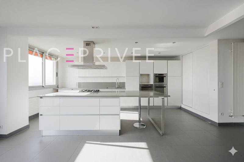 Appartement - 96 m² - 4 pièces