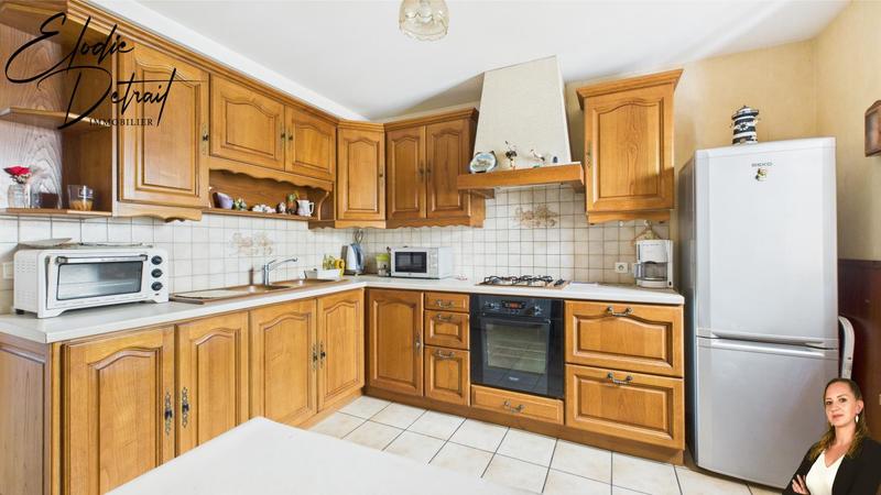 Maison - 147 m² - 7 pièces