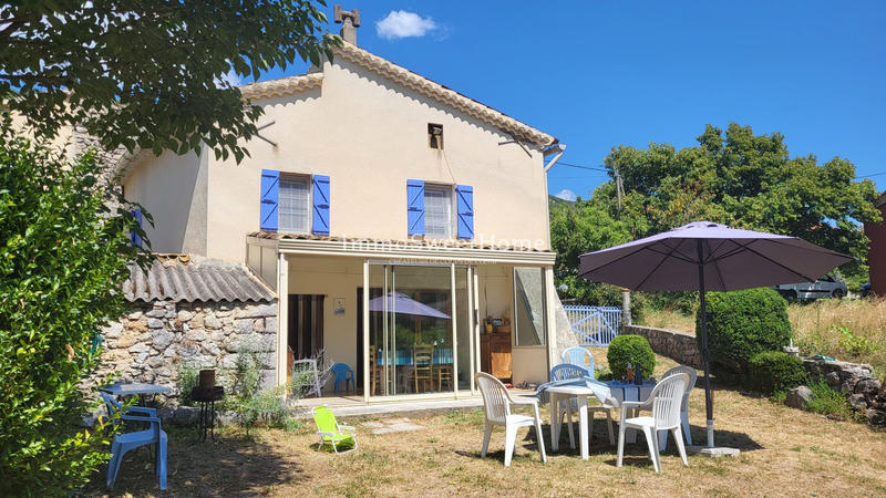 Mas - 71 m² - 5 pièces