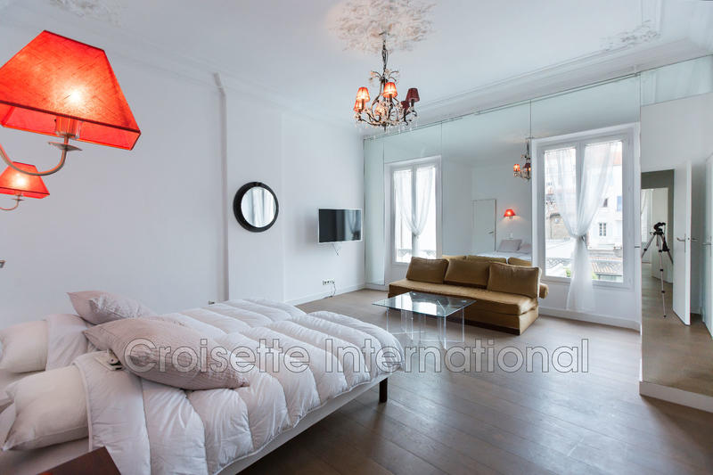 Appartement - 150 m² - 4 pièces