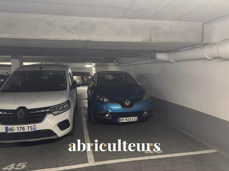 Appartement - 105 m² - 5 pièces