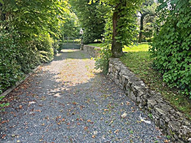 Propriété - 308 m² - 13 pièces