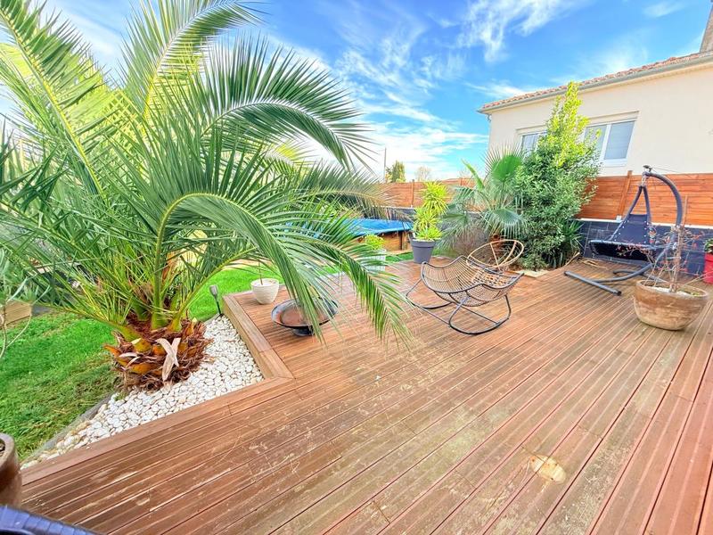 Maison - 93 m² - 4 pièces