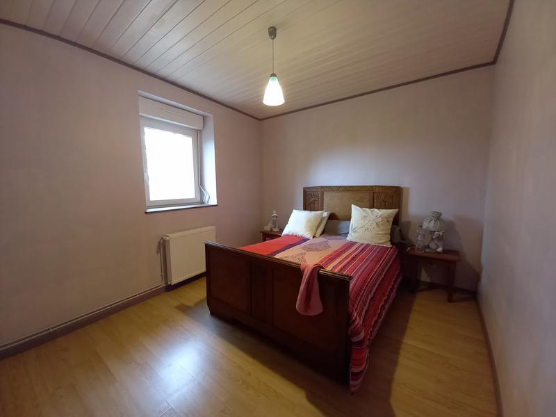 Maison traditionnelle - 215 m² - 8 pièces