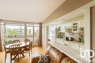 Appartement - 83 m² - 4 pièces