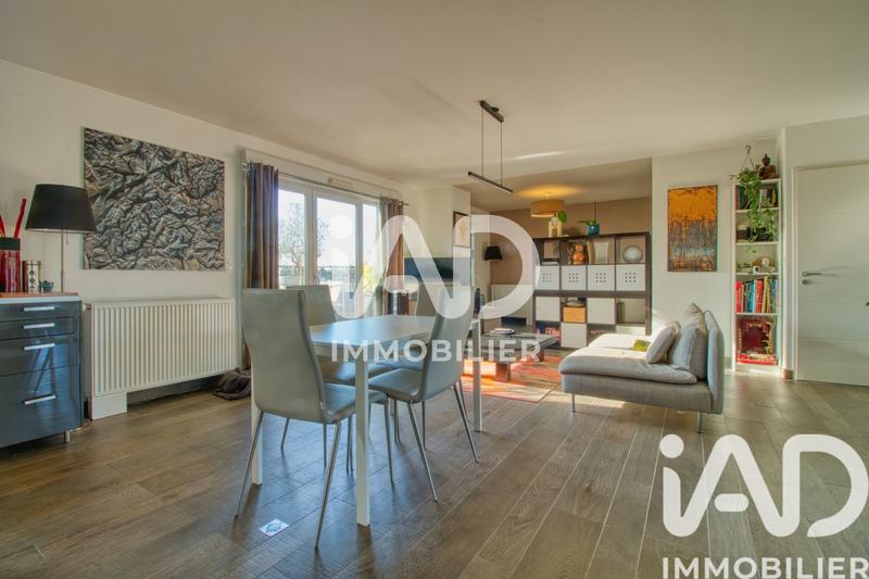 Appartement - 81 m² - 4 pièces