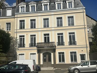 Appartement - 89 m² - 5 pièces