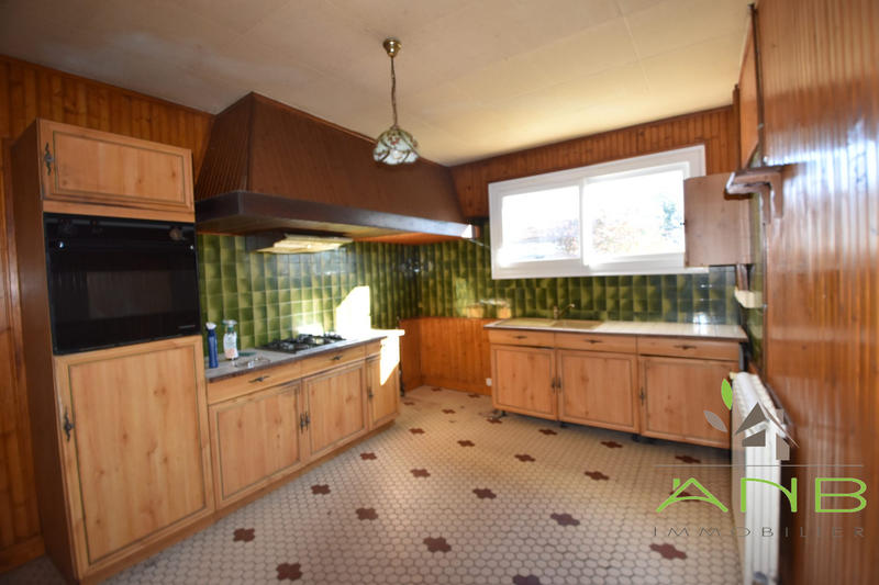 Maison - 91 m² - 7 pièces