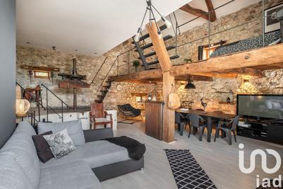 Maison - 230 m² - 10 pièces