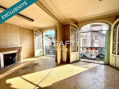 Maison - 172 m² - 8 pièces