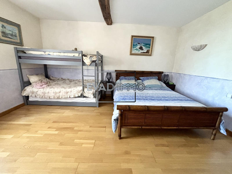 Ferme - 242 m² - 10 pièces