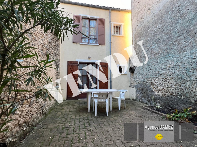 Maison - 60 m² - 3 pièces