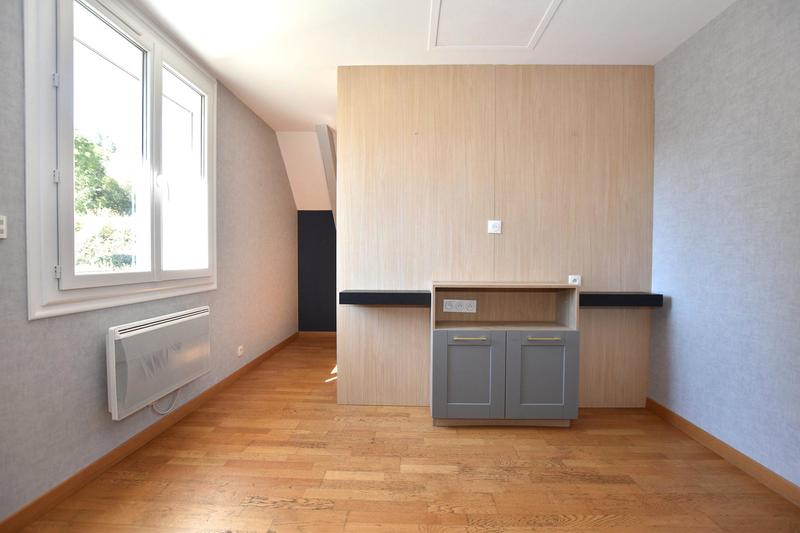 Maison - 141 m² - 5 pièces