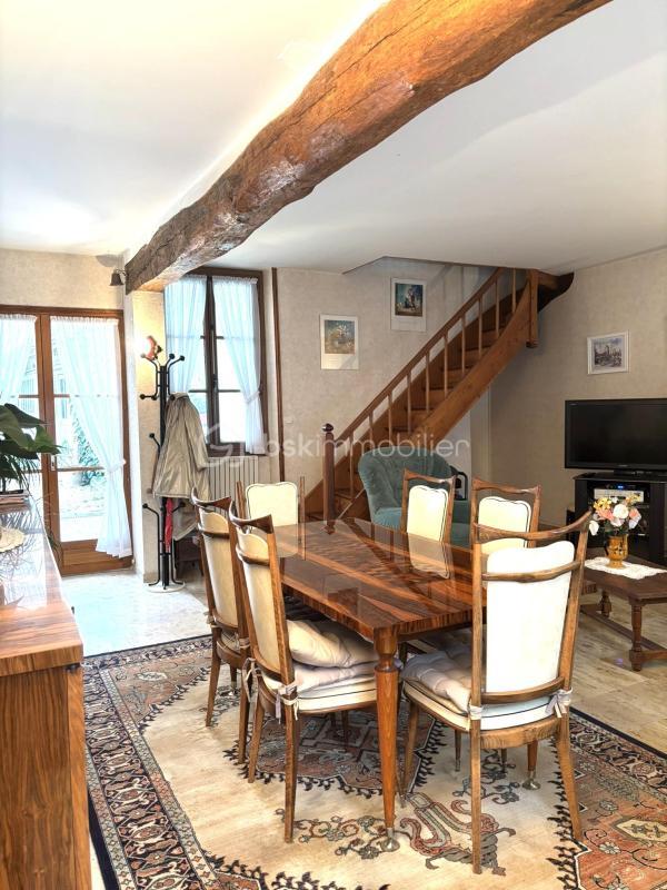 Maison de bourg - 85 m² - 4 pièces