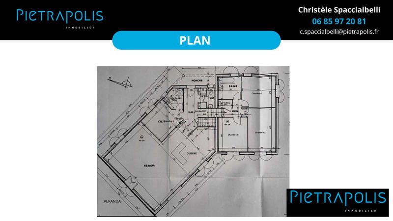Maison - 200 m² - 7 pièces