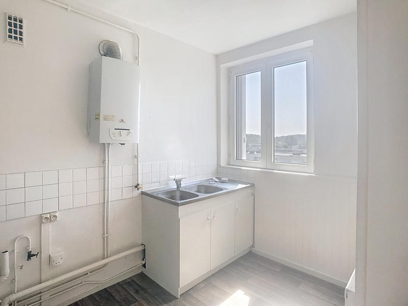 Appartement - 83 m² - 5 pièces