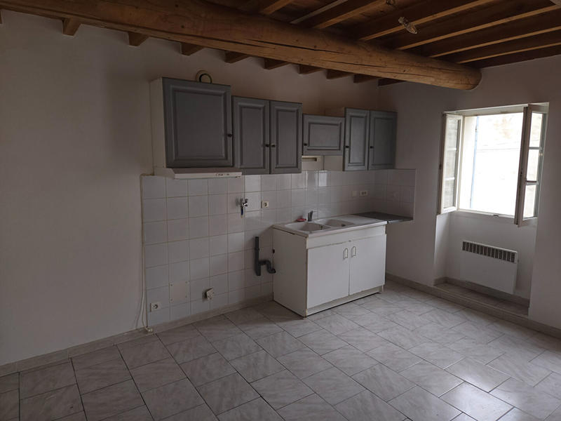 Appartement - 96 m² - 6 pièces