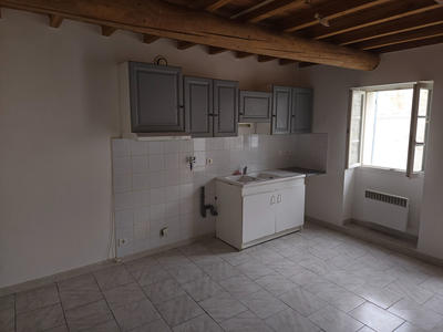 Appartement - 96 m² - 6 pièces