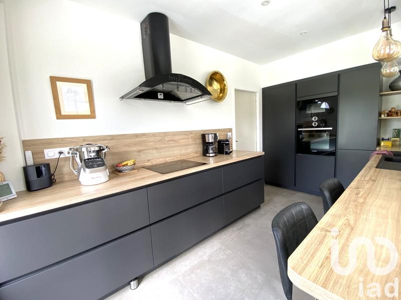 Maison - 156 m² - 6 pièces