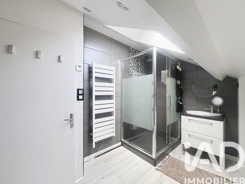 Maison - 158 m² - 7 pièces