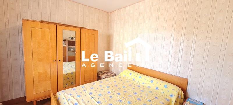 Maison - 93 m² - 5 pièces