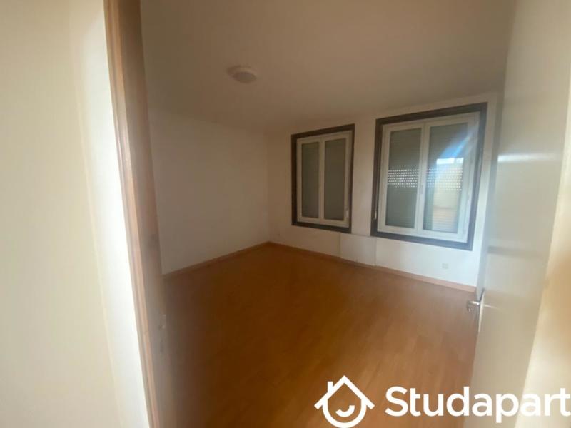 Appartement - 80 m² - 3 pièces