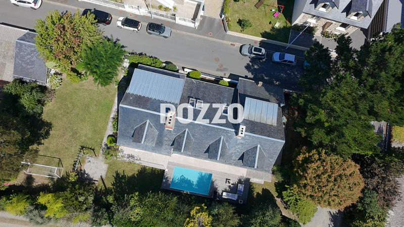 Maison - 323 m² - 7 pièces