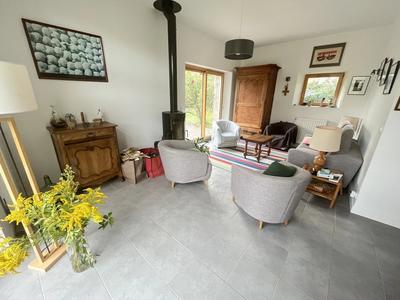 Maison - 151 m² - 8 pièces
