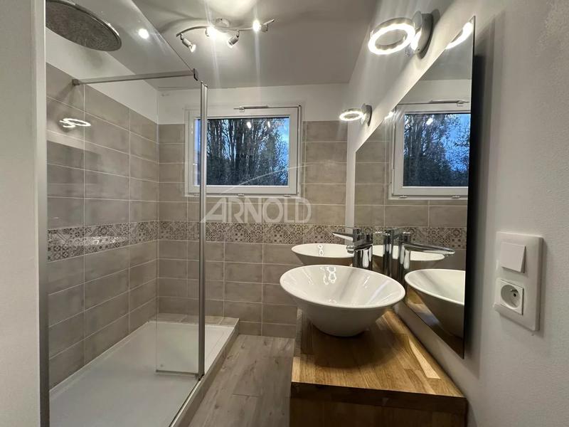 Appartement - 89 m² - 4 pièces