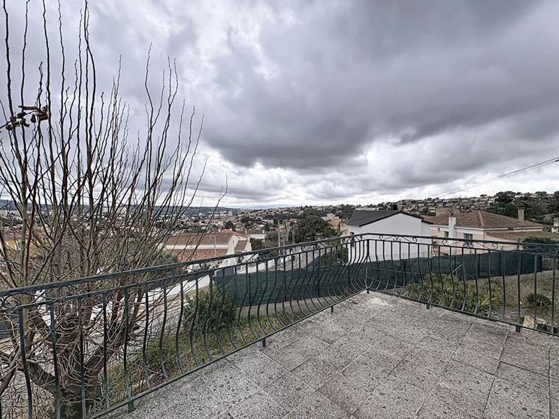 Maison - 150 m² - 7 pièces