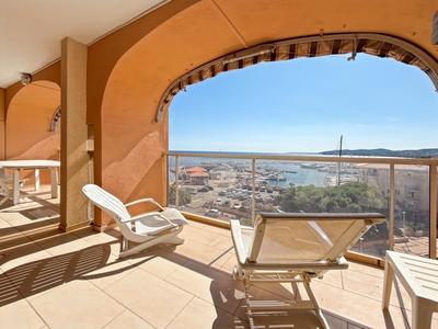 Duplex - 111 m² - 3 pièces