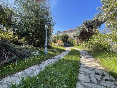 Maison - 139 m² - 7 pièces