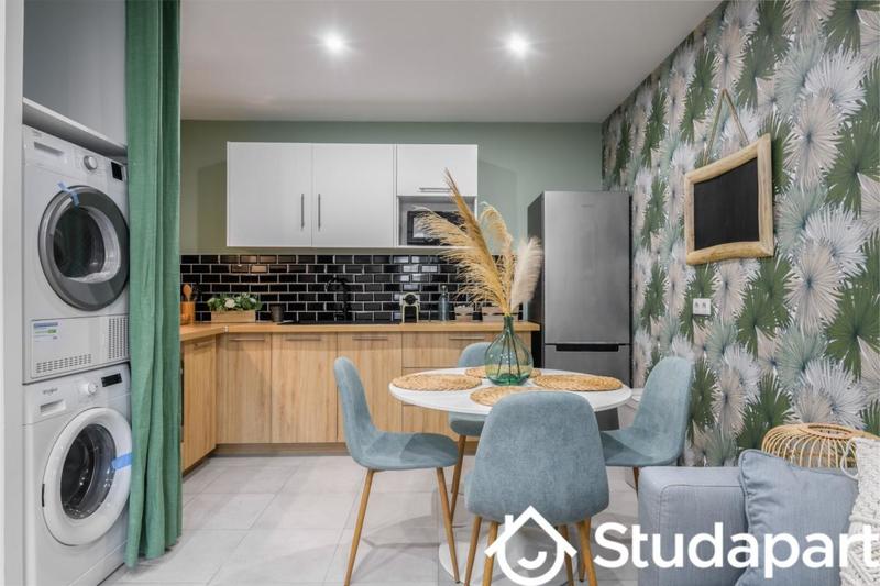 Chambre - 11 m² - 1 pièce