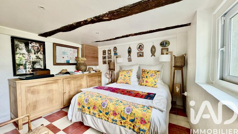 Maison - 193 m² - 8 pièces