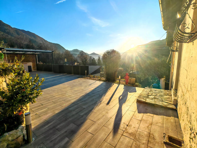 Maison - 92 m² - 4 pièces