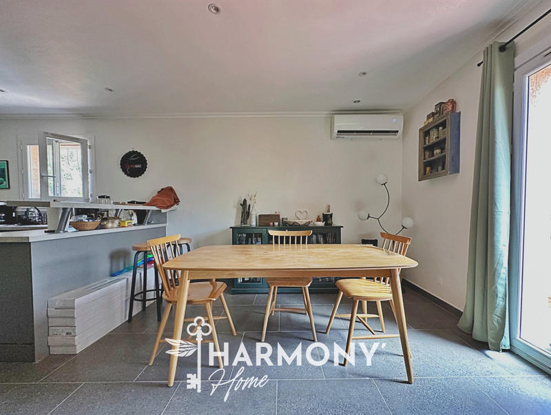 Maison - 92 m² - 4 pièces