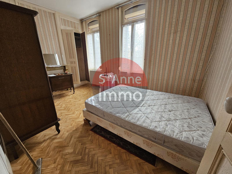 Maison - 90 m² - 6 pièces