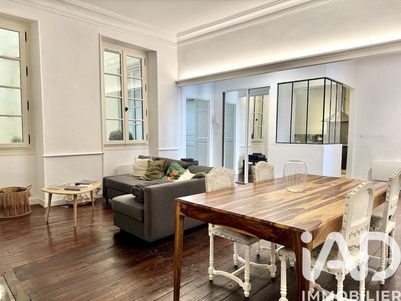 Appartement - 85 m² - 3 pièces