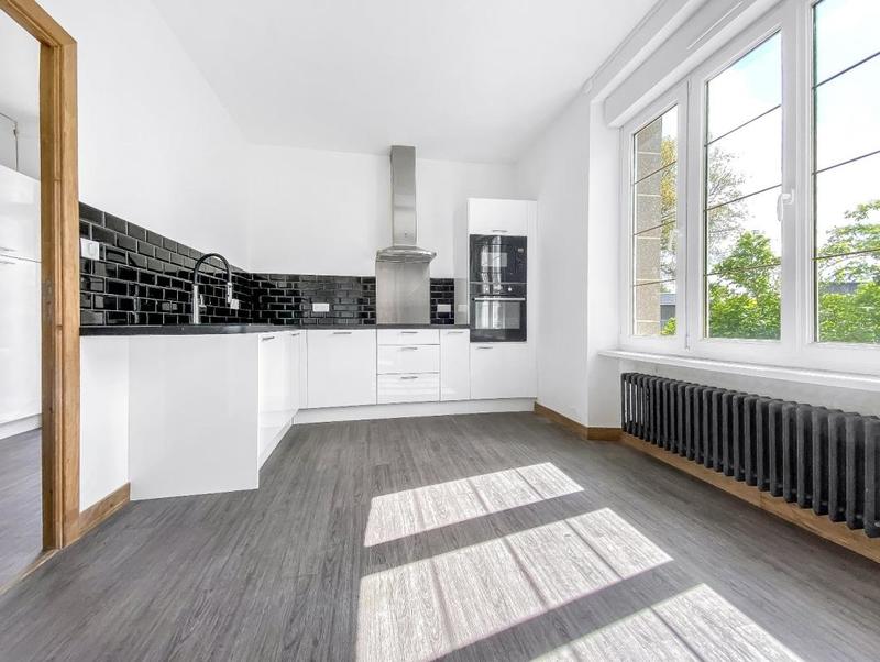 Maison bourgeoise - 117 m² - 6 pièces