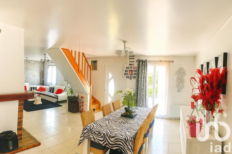 Maison - 114 m² - 7 pièces