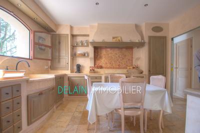 Villa - 150 m² - 4 pièces