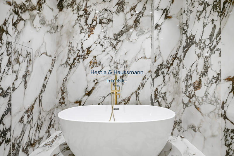 Appartement - 150 m² - 3 pièces