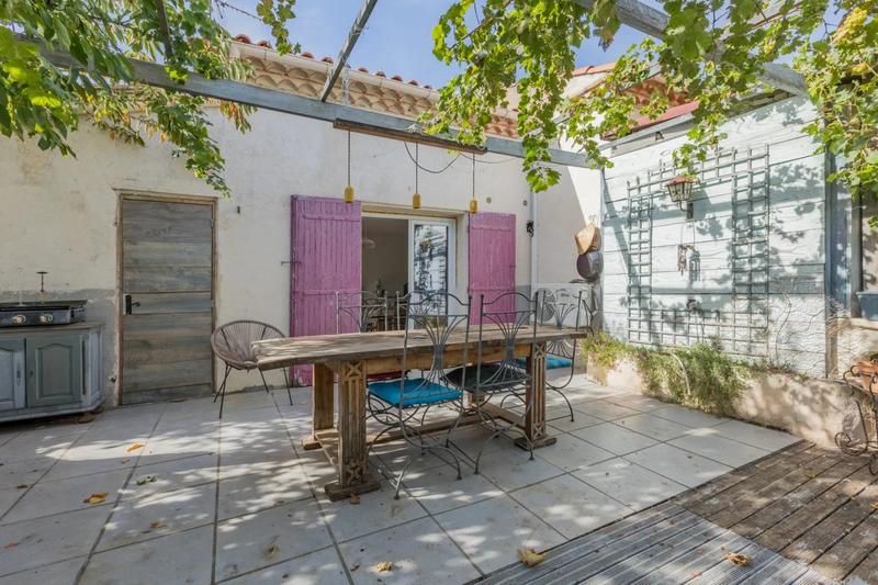 Maison - 180 m² - 7 pièces