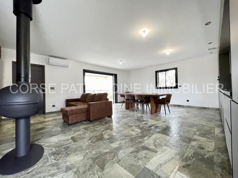 Maison - 145 m² - 7 pièces