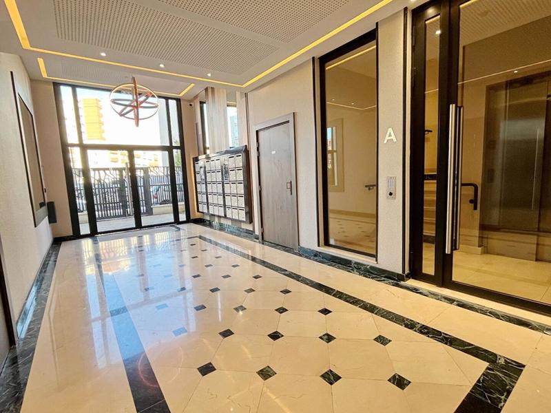 Appartement - 85 m² - 4 pièces