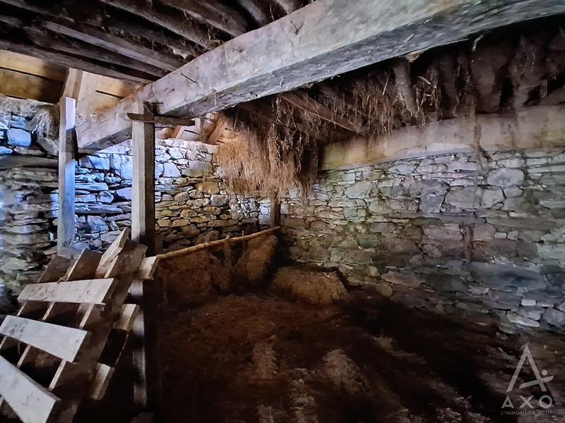 Grange - 62 m² - 1 pièce