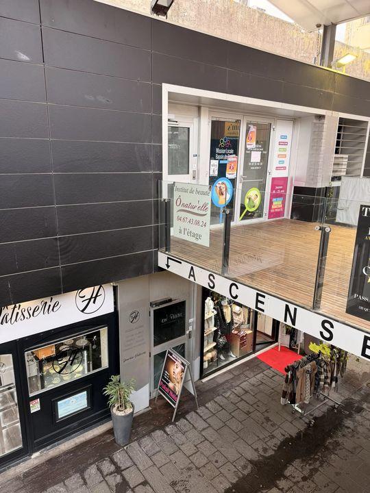 Bureau - 326 m² - 20 pièces