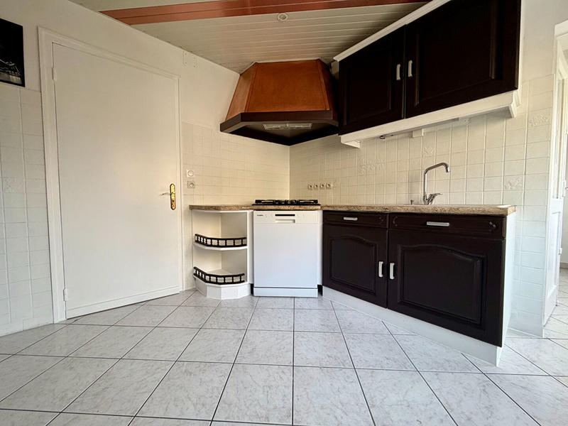 Appartement - 77 m² - 3 pièces