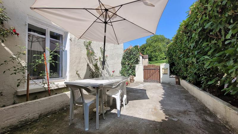 Immeuble - 303 m² - 15 pièces